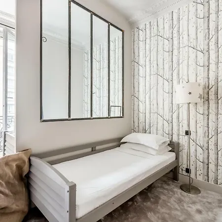 Appartement Rue Brunel By Onefinestay